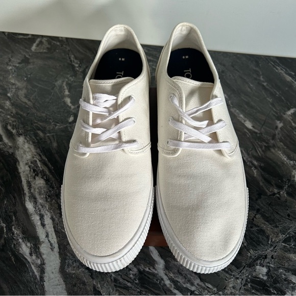 Carlo Lace-Up Sneaker - Picture 4 of 10